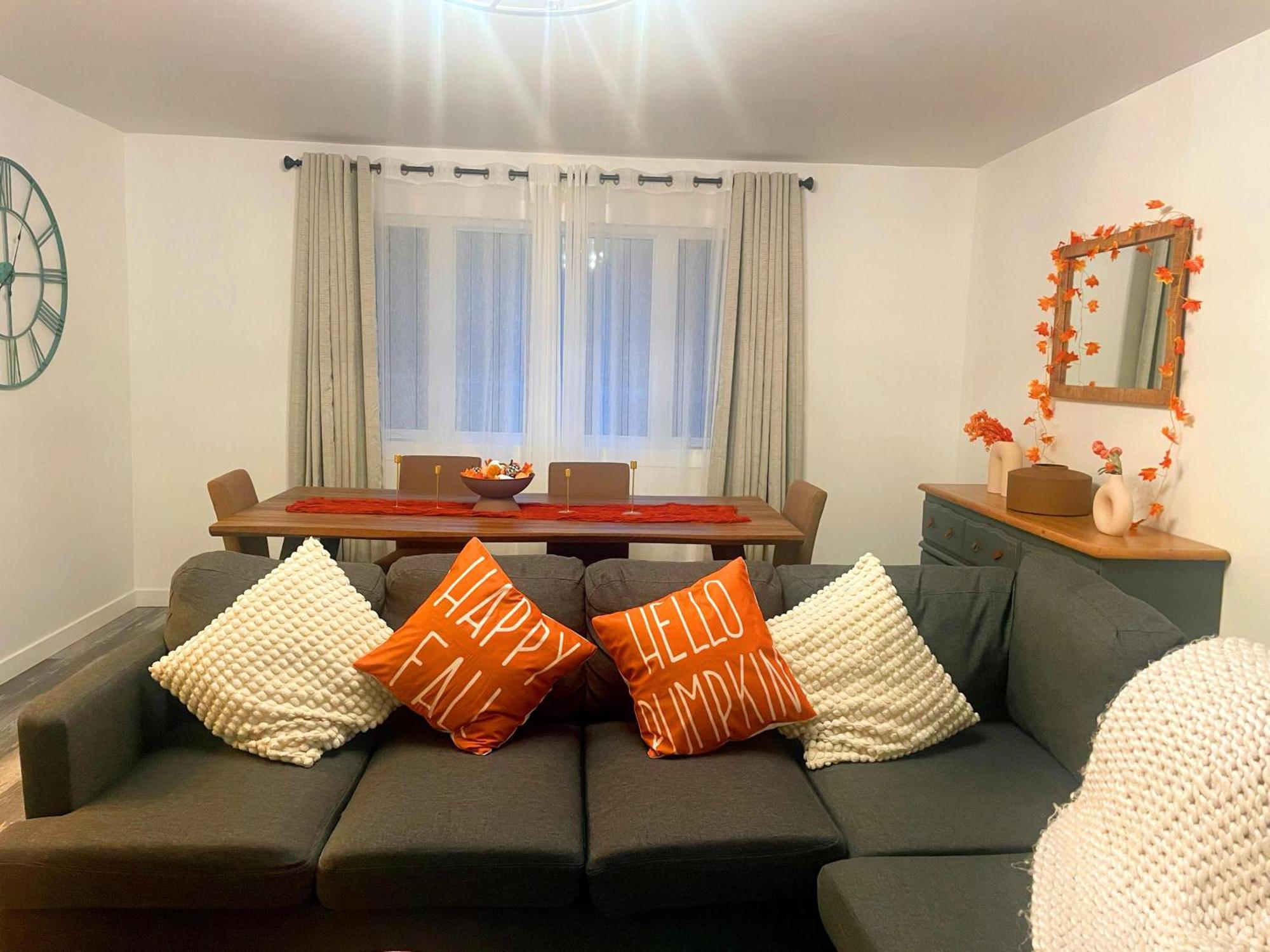 Private Cottage With Huge Private Dog Park! Barrys Bay المظهر الخارجي الصورة